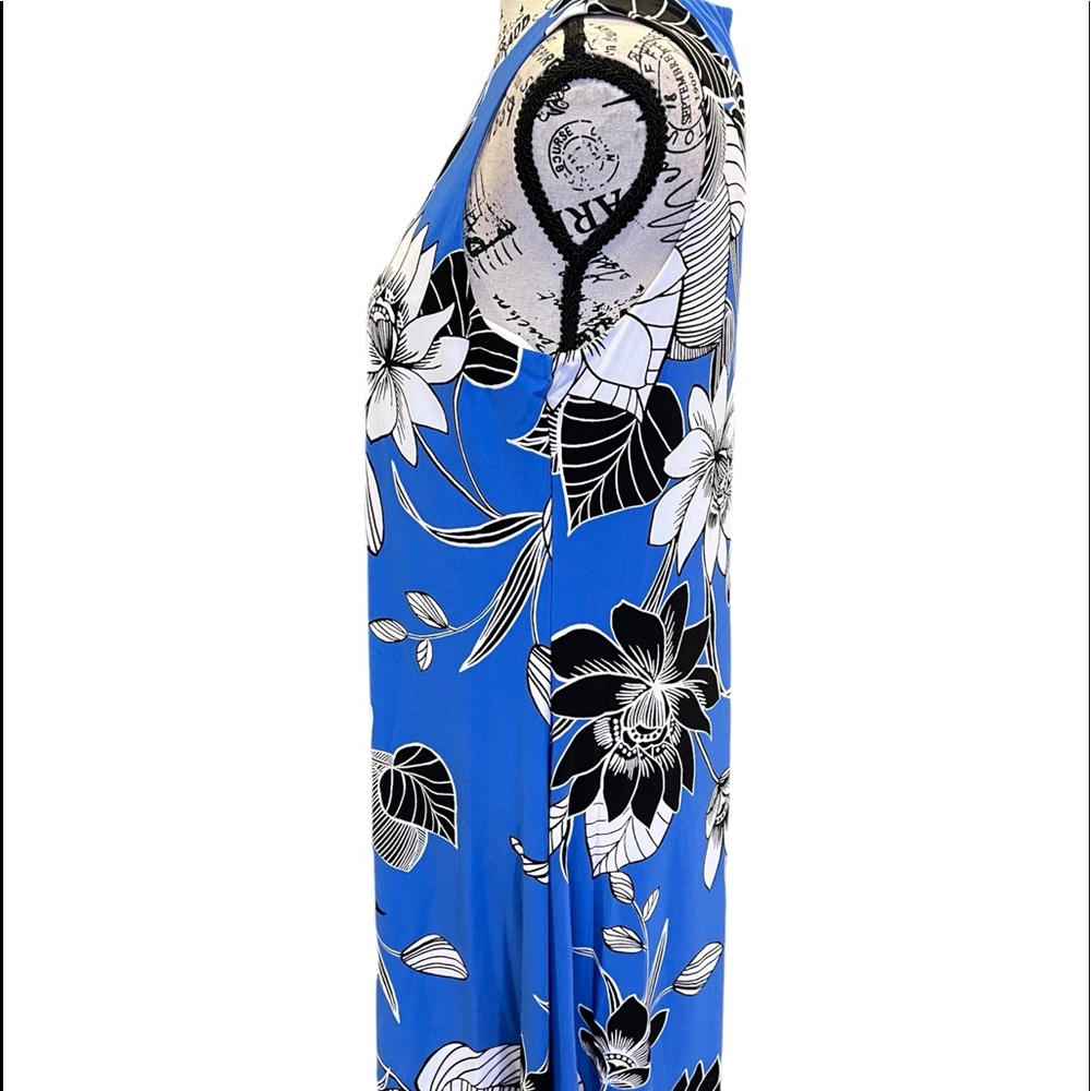 Kasper Dress - Picture 12 of 17